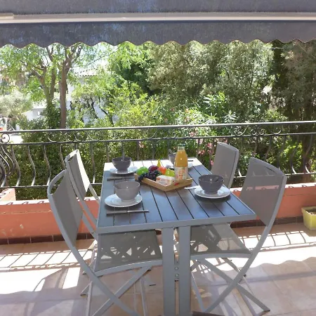 Le Roumanille By Interhome Apartamento *