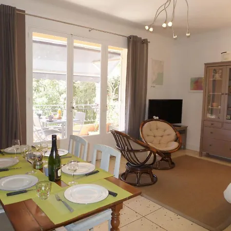 Apartamento Le Roumanille By Interhome