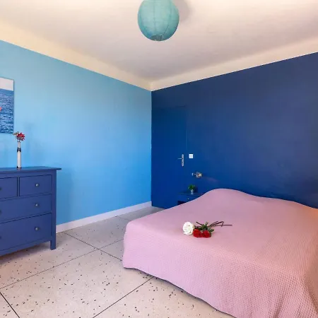 Le Roumanille By Interhome Apartamento