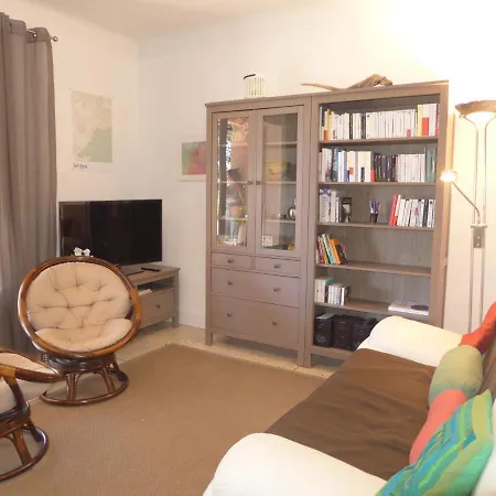 Le Roumanille By Interhome *