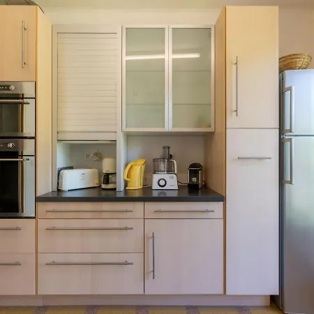 Le Roumanille By Interhome Apartamento *