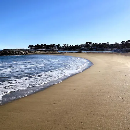 Le Roumanille By Interhome Apartamento